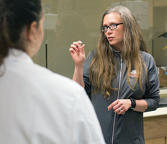 Katherine Krynak in lab at ONU